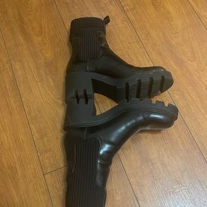 Zara ankle pull up boots